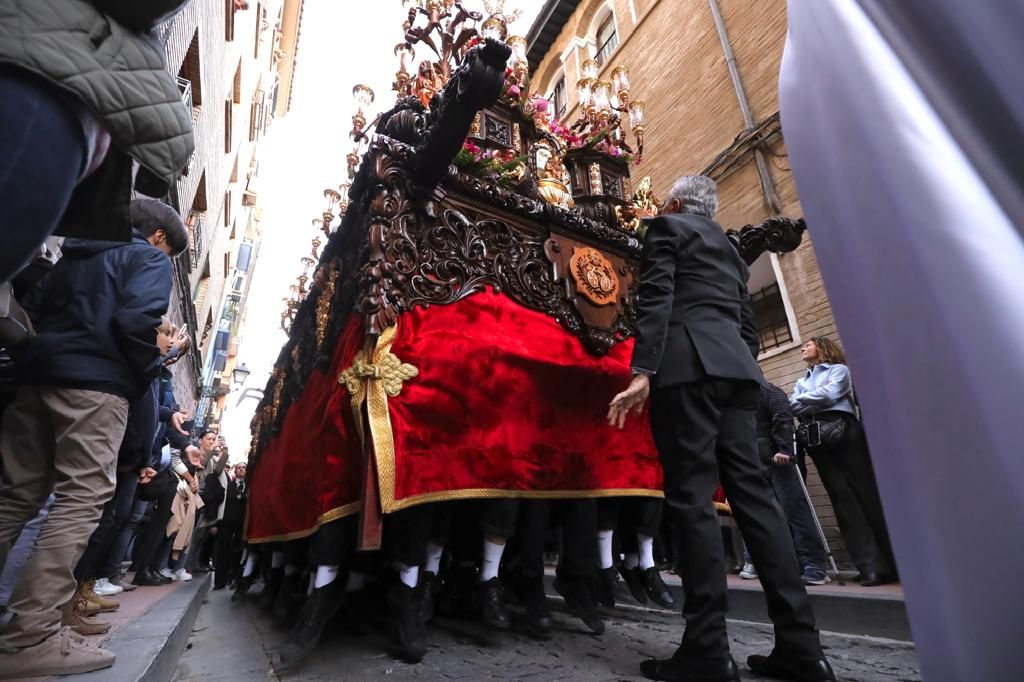 En imágenes | Procesión del Vía Crucis en Zaragoza