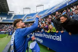 Miles de aficionados se vuelcan con el Málaga CF como regalo de Reyes