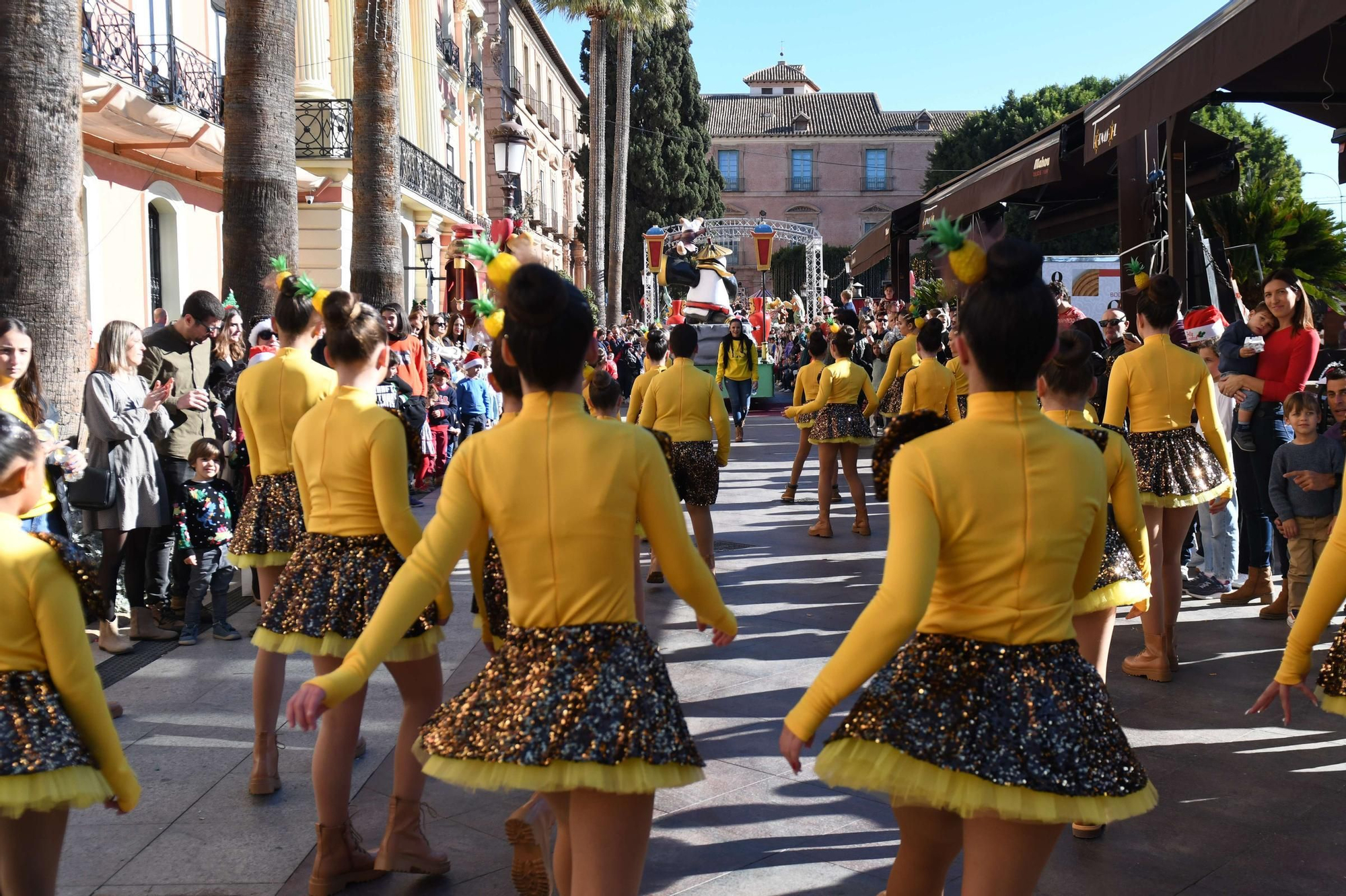 Las mejores imágenes del desfile de Papá Noel en Murcia