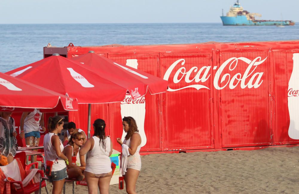 Coca cola celebra el fin del verano en La Malagueta