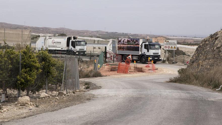 El Consell expedienta a Acciona por llevar la basura a vertederos no autorizados