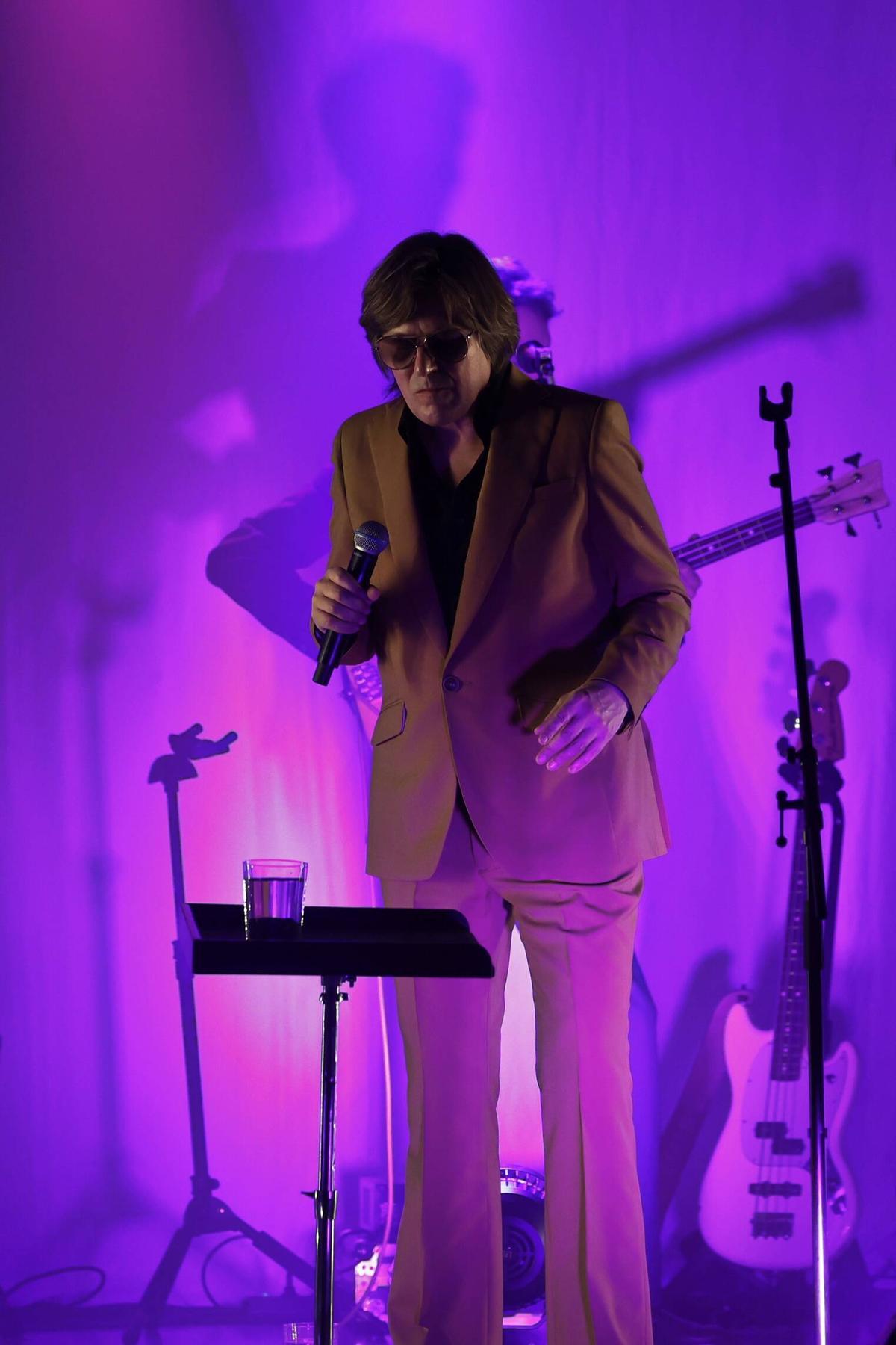 Así fue el concierto de Nacho Vegas en Mieres, el inicio de su gira "Vidas semipreciosas"