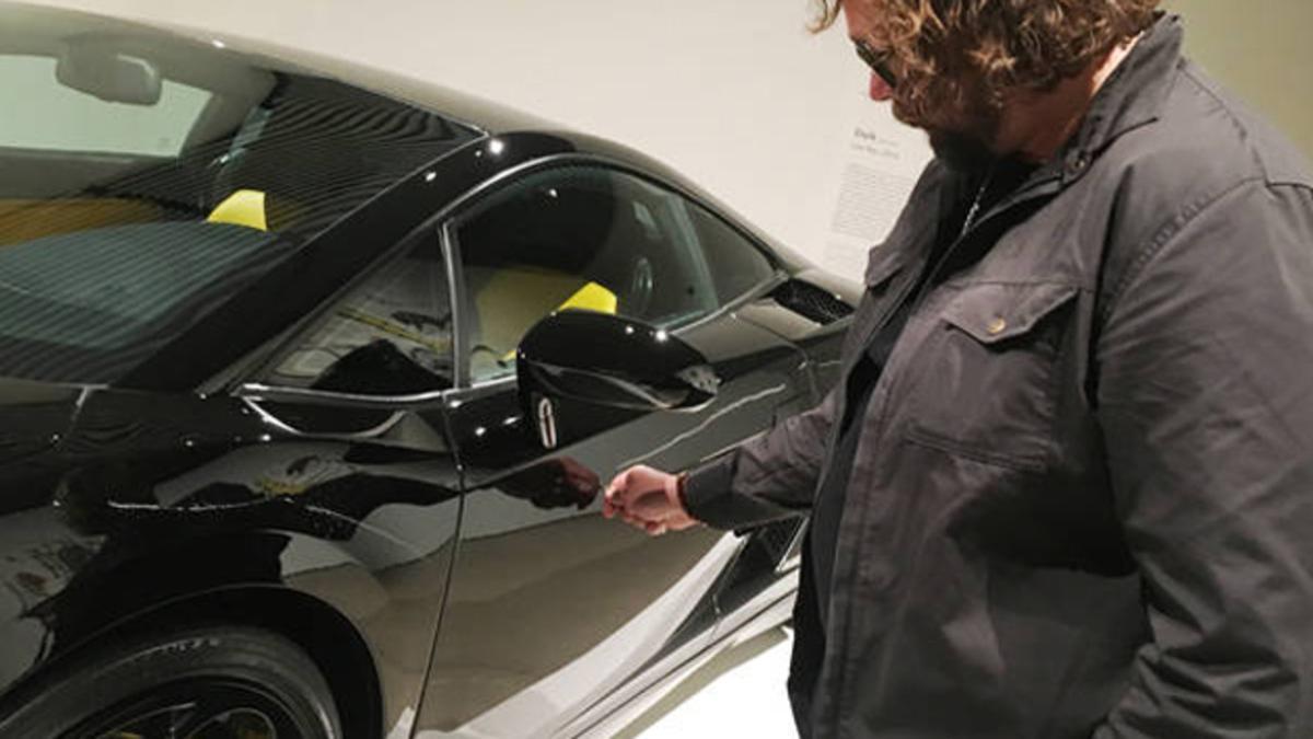 Un museo danés permitía rallar un Lamborghini Gallardo.