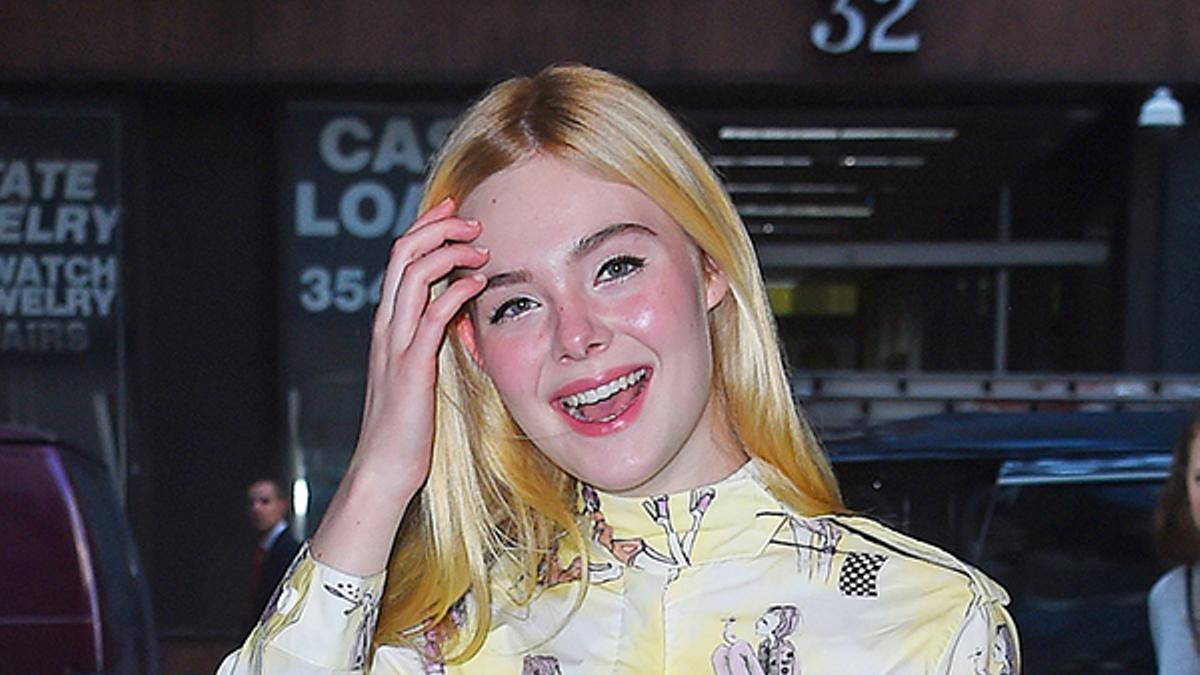 El pijama más divertido lo tiene Elle Fanning