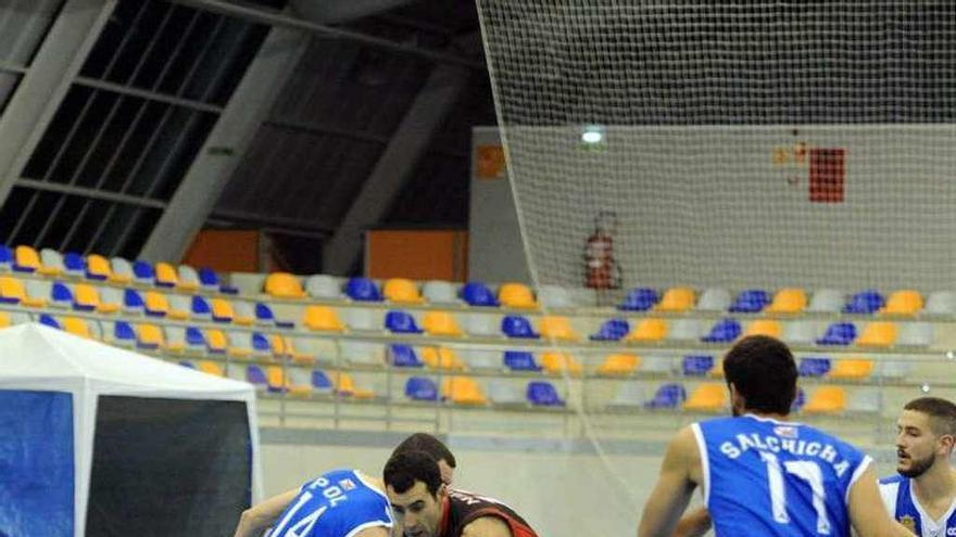 Hugo Prieto, en el encuentro de la primera vuelta ante Ponferrada.