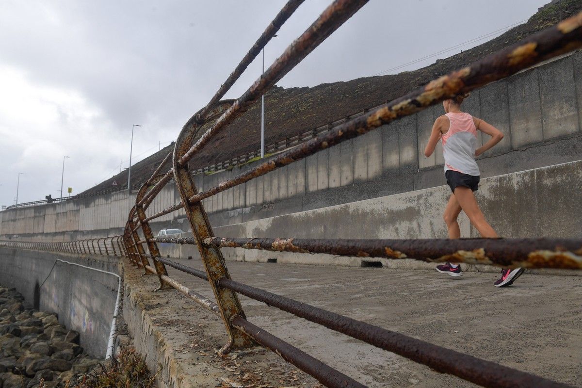 Estado de abandono de la zona de El Atlante