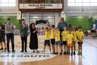 Gandia entrega los premios del deporte escolar del curso 2024-2025