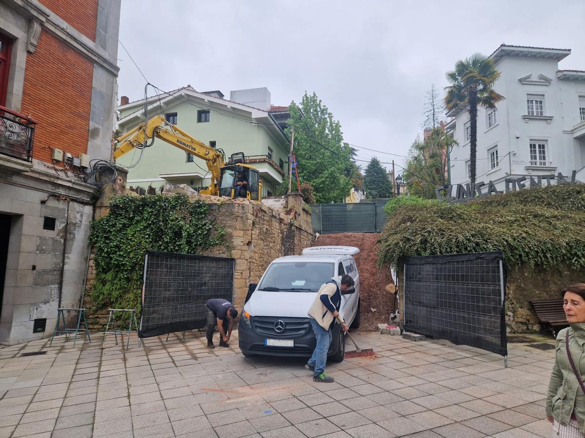Las obras en las inmediaciones de la plaza de San Miguel, en Oviedo.