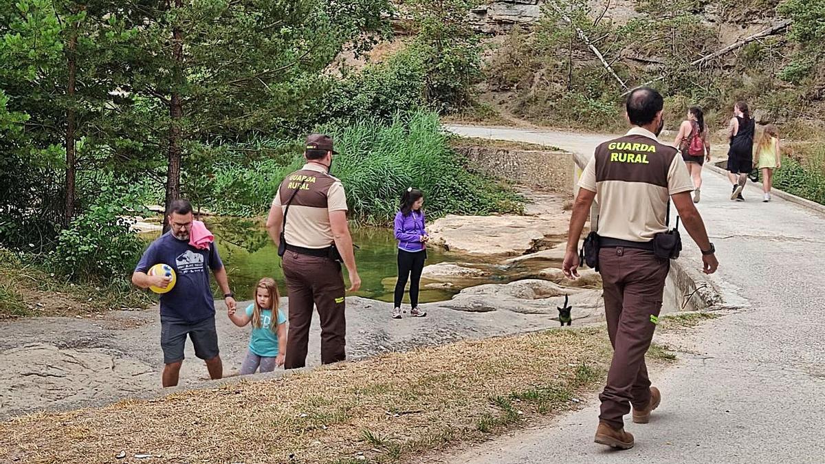 Dos guardes rurals vigilaven divendres l’entorn de la riera de Merlès | CONSELL COMARCAL DEL BERGUEDÀ