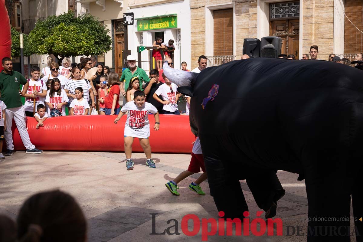 Chupinazo y encierro chico en Calasparra