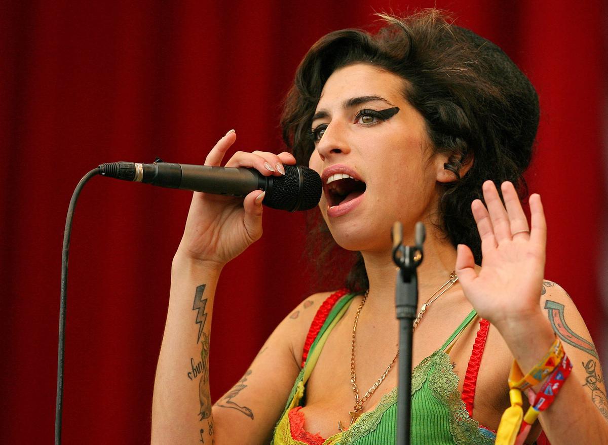 Amy, la noia amb la guitarra