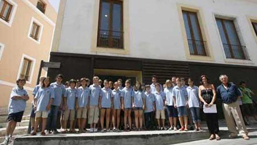 Los chicos del coro en Ibiza.