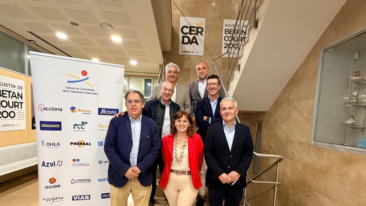 La nueva junta directiva de la Cámara de Contratistas de la Comunitat Valenciana.