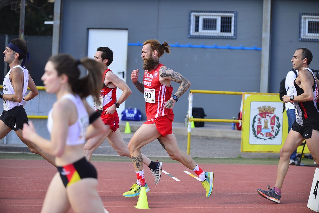 Pruebas de atletismo nacional en la pista de atletismo de Cartagena este domingo