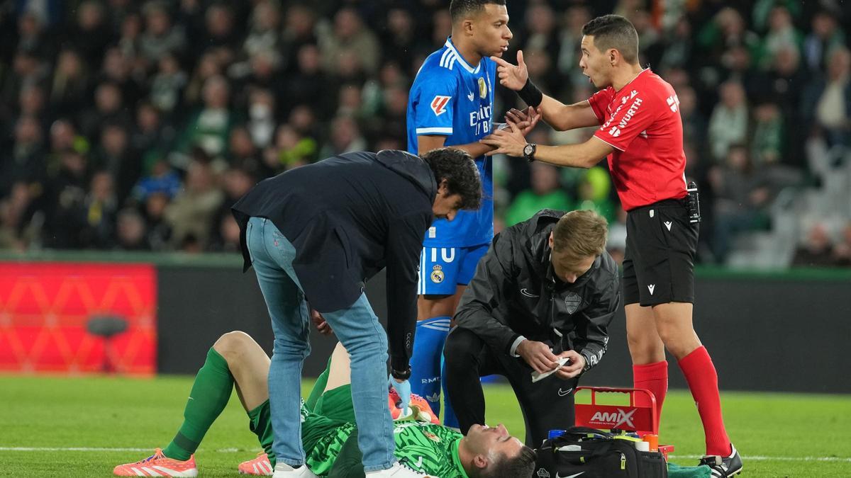 El Elche retrata la vulgaridad del Real Madrid de Xabi