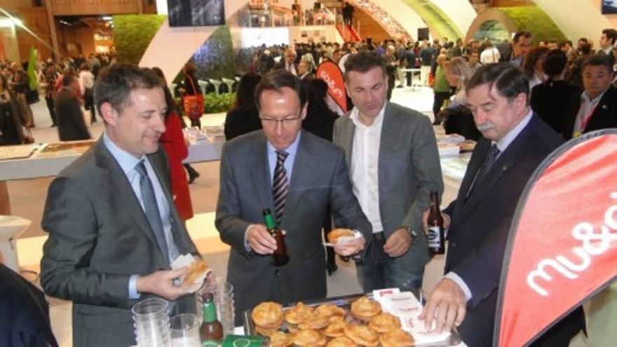 Fitur 2015