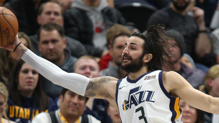 Ricky Rubio regresa con victoria de los Jazz