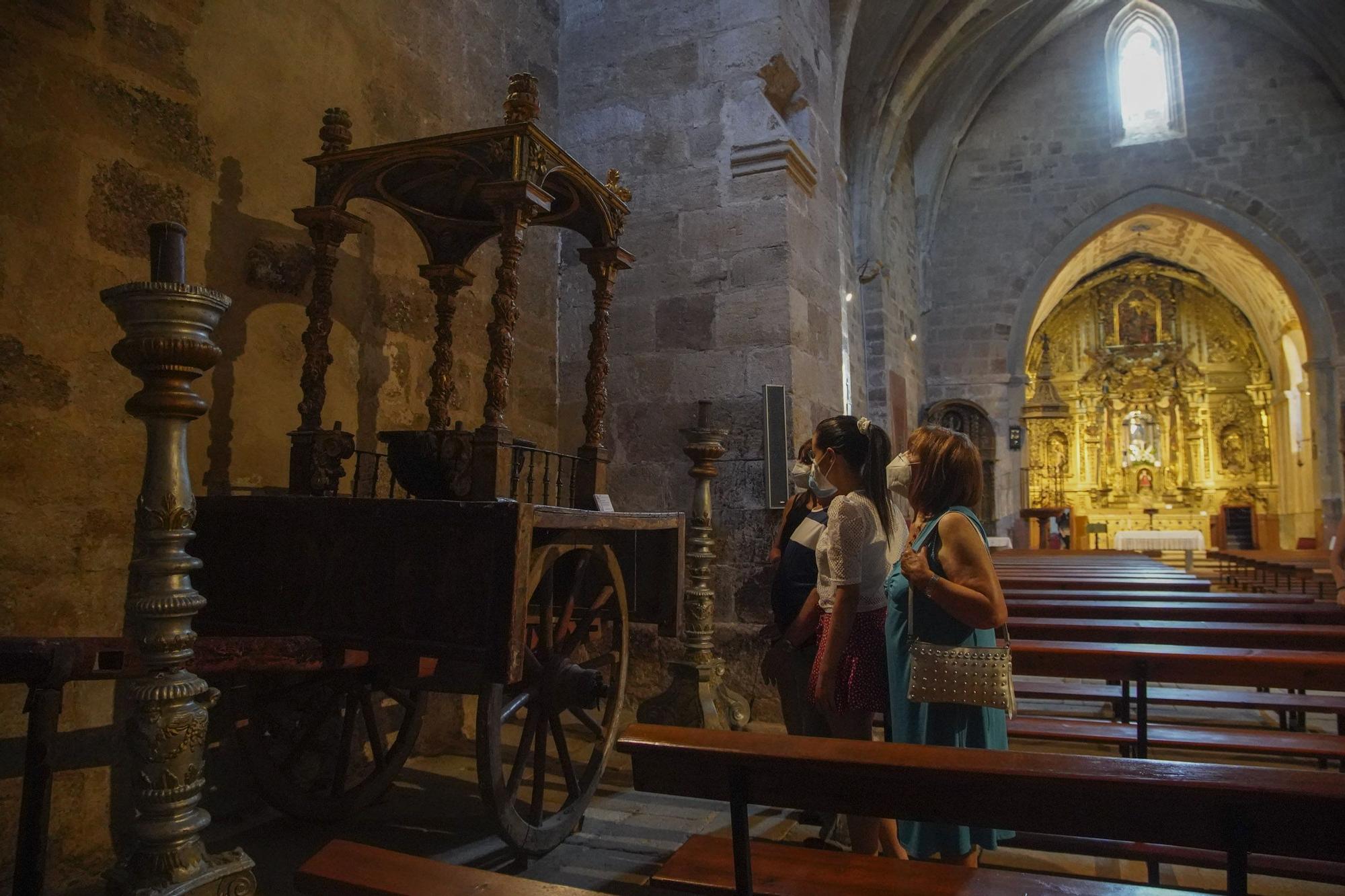 Las mejores imágenes de los tesoros que esconde la iglesia de La Hiniesta