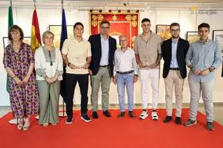Puente Genil homenajea los ascensos del Córdoba CF y del Málaga