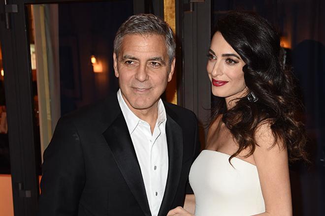 George Clooney y Amal Alamuddin en los premios Cesar en París