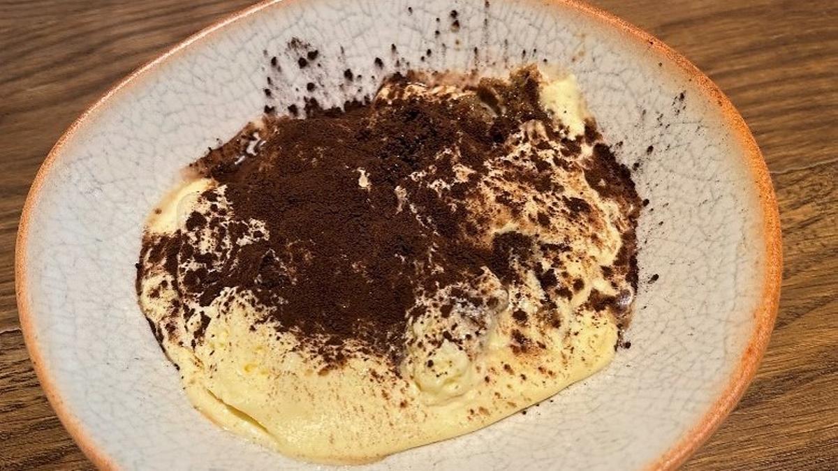 El tiramisú del chef Ricardo Fiore (Il Posto, Madrid), que sigue al pie de la letra la receta de su abuela Anneta.