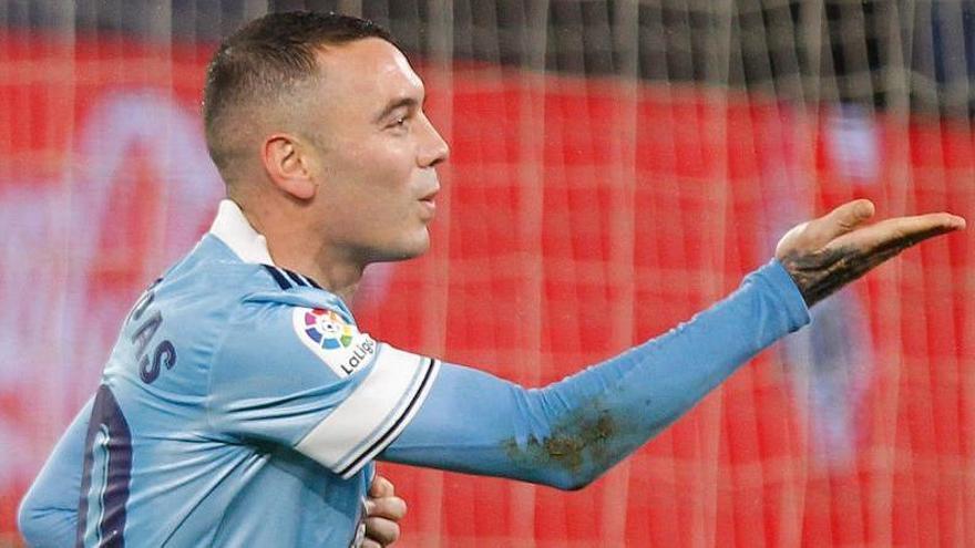 Aspas brinda desde la enfermería con un nuevo jugador del mes