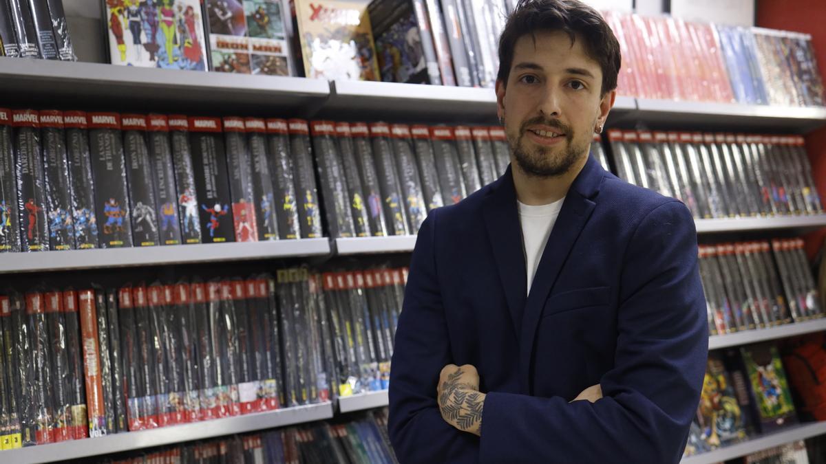 David Lorao, el pasado 27 de mayo, en la presentación de su novela en la librería MilCómics.