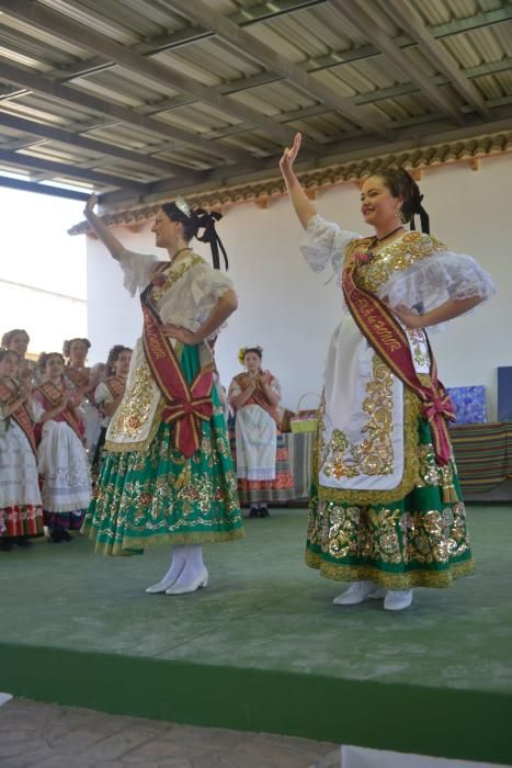 La Federación de Peñas despide a sus reinas de la huerta 2015