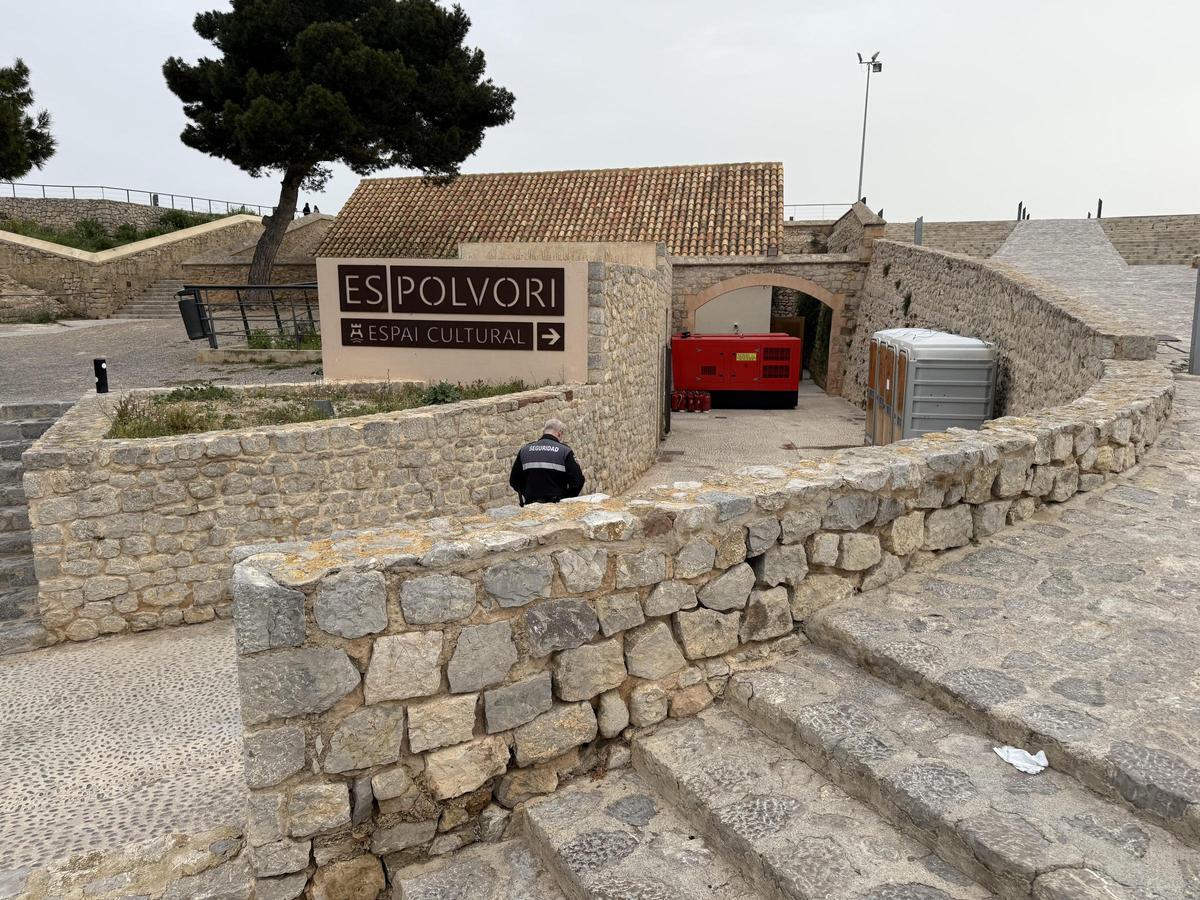 Exterior de la sala de es Polvorí, en el baluarte de Santa Llúcia.