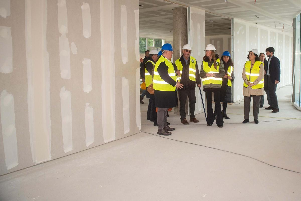 Visita institucional a la nueva sede de Adaceco en Eirís