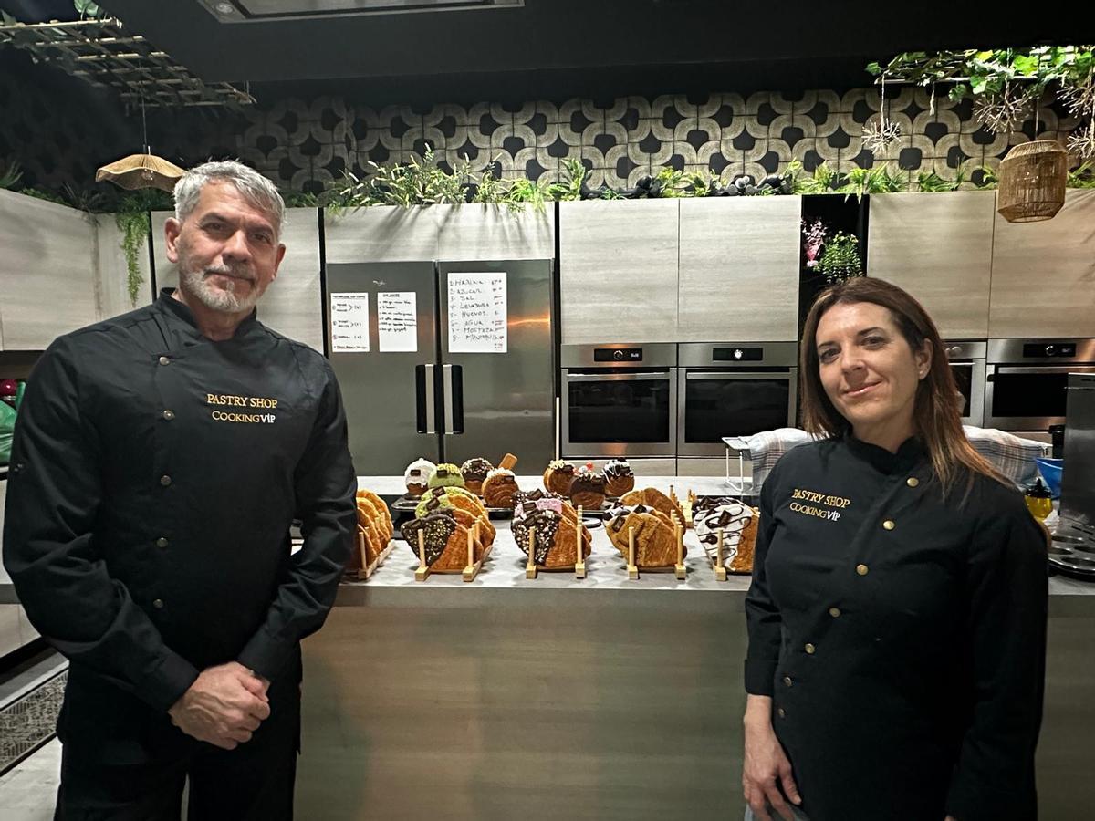 Isabel Sánchez y Jose Afonso posan para EL PERIÓDICO DE ESPAÑA