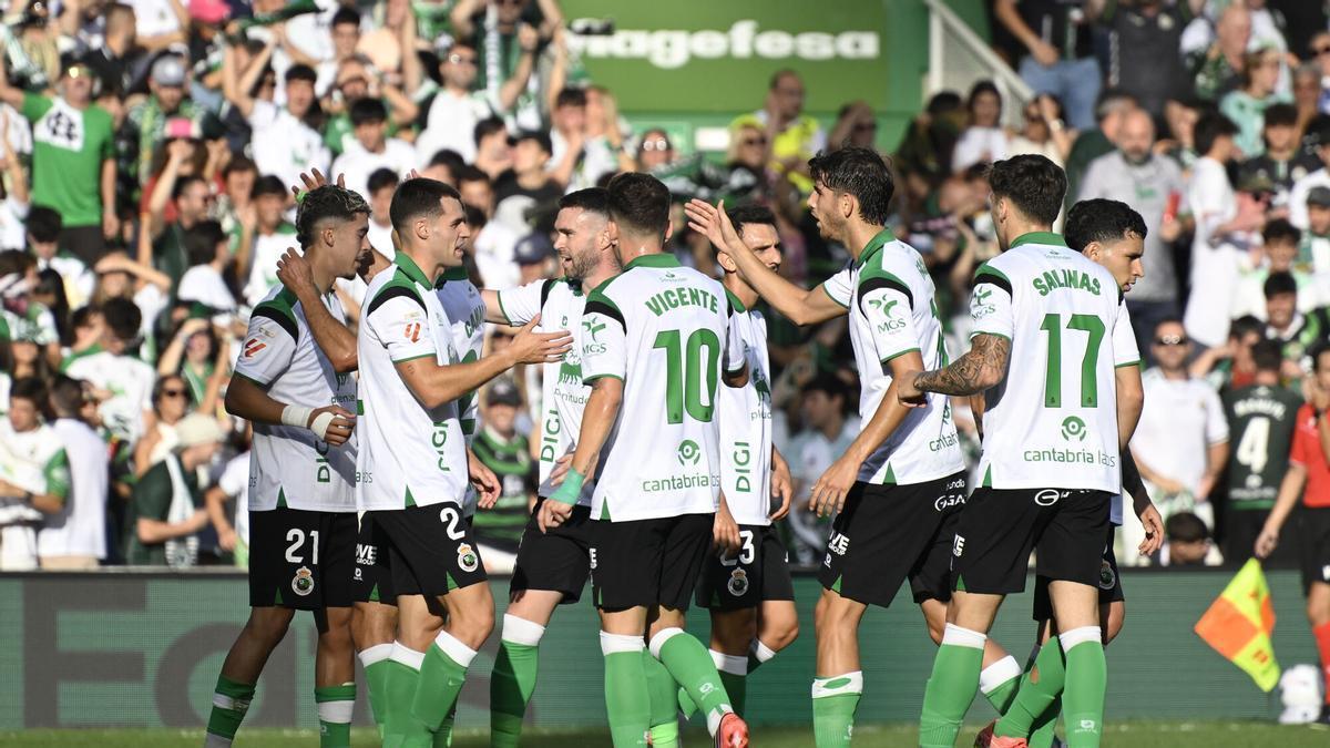 LALIGA EA SPORTS | Un triplete de Zabiri da la victoria al Racing ante un Elche que mejoró en el segundo tiempo