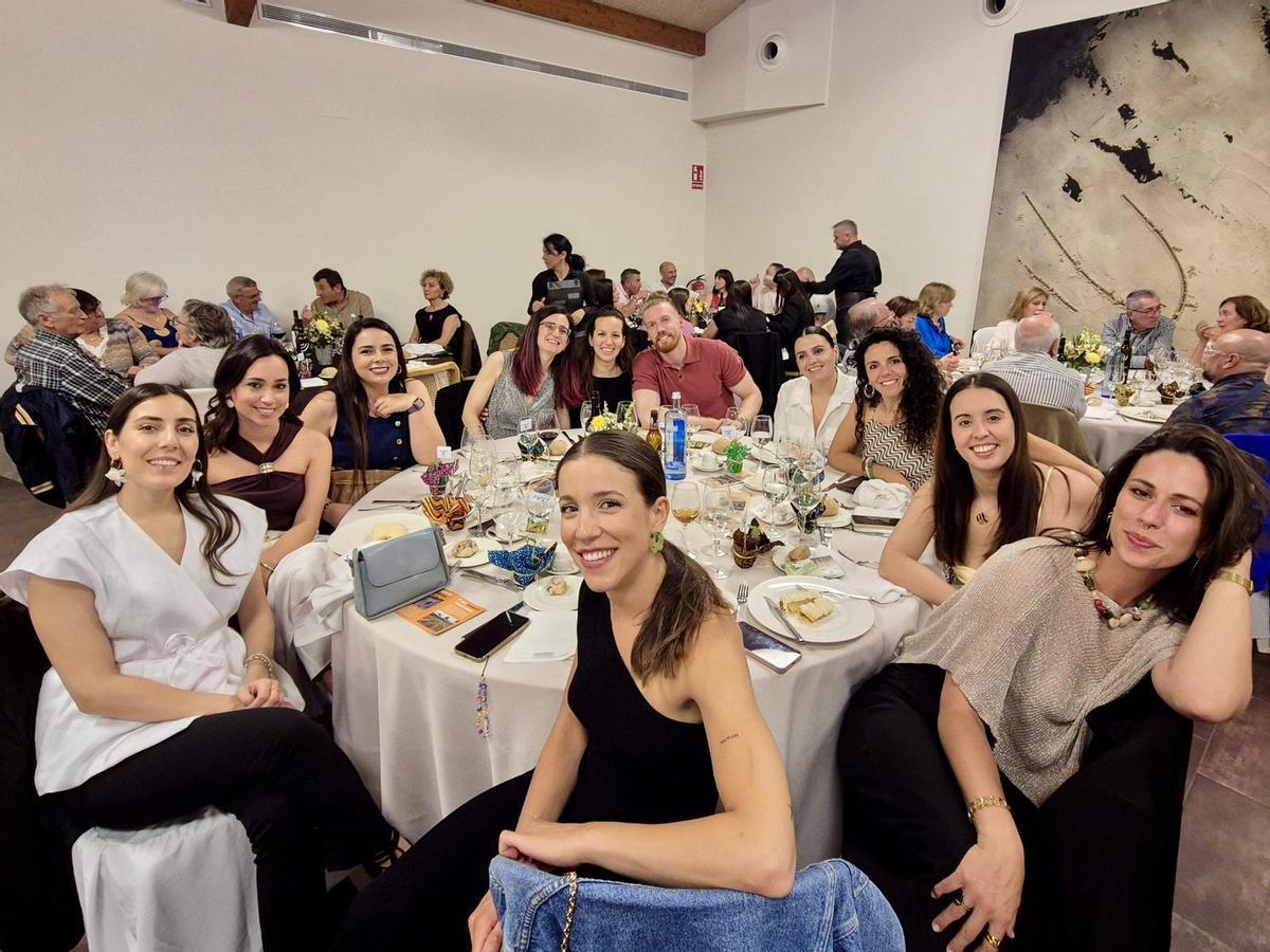 Una velada muy solidaria Una velada muy solidaria