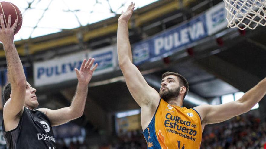 El juego interior del Valencia Basket se desintegra