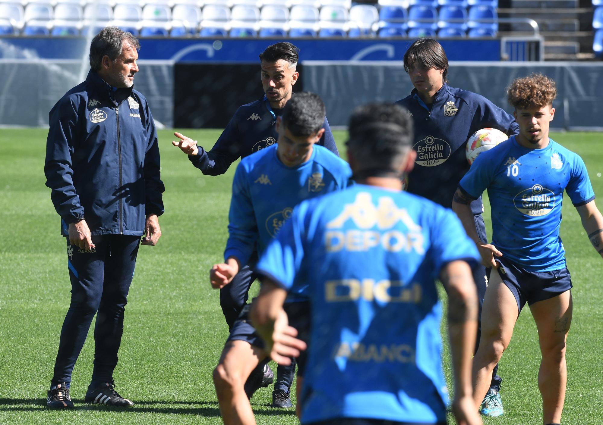 Primer entrenamiento de Rubén de la Barrera en su nueva etapa en el Deportivo