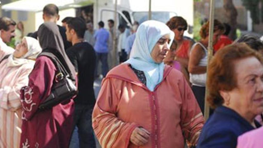 La inmigración ayuda a que la región gane casi 6.000 habitantes en un año