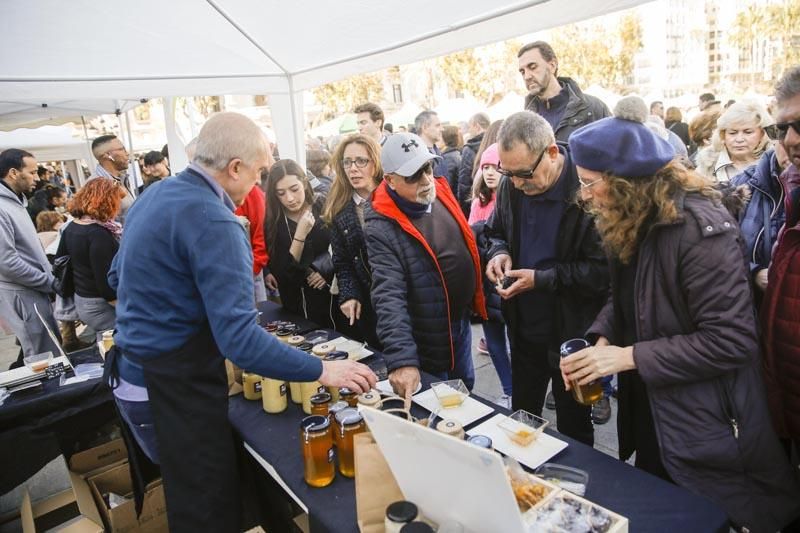 Los productos de proximidad llegan a la ciudad en "De l'horta a la plaça"