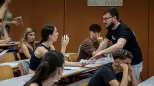 Vuit de cada deu universitaris no han rebut formació en oratòria