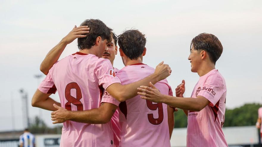 CRÓNICA | Guerra y Sato maquillan ante el Hércules la pretemporada gris del Valencia CF