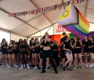 A Illa toma el relevo de Ribadumia en la defensa de la diversidad y el orgullo