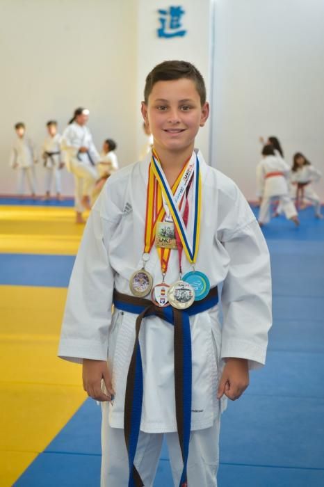 28-02-2020 LAS PALMAS DE GRAN CANARIA. Gorka Guerra, de 10 años, medalla de plata en la Liga Nacional de Karate. Fotógrafo: ANDRES CRUZ  | 28/02/2020 | Fotógrafo: Andrés Cruz