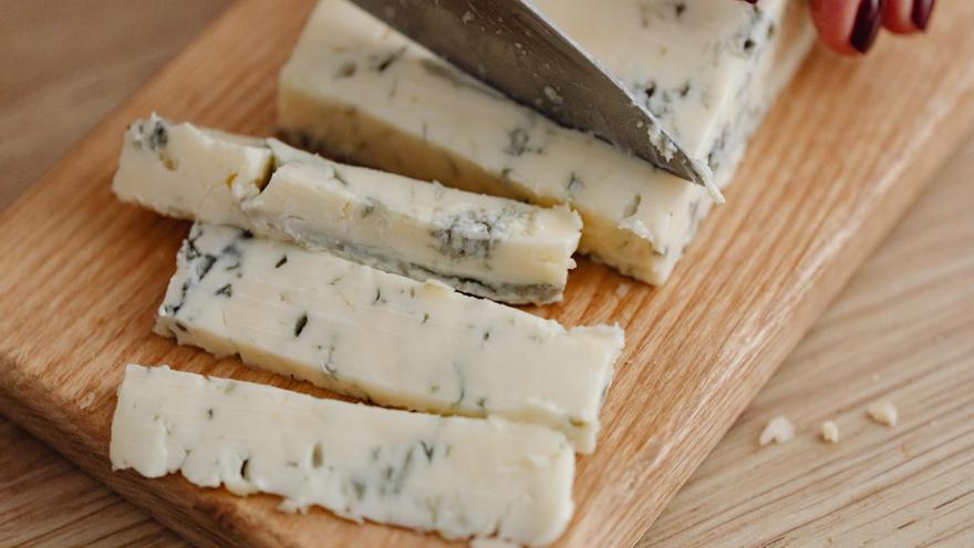 Alerta alimentaria por la presencia de listeria en un queso gorgonzola procedente de Italia y vendido en supermercados de España