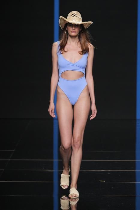 Gran Canaria Swimwear Fashion Week 2018 | Desfile Basics Not Basic