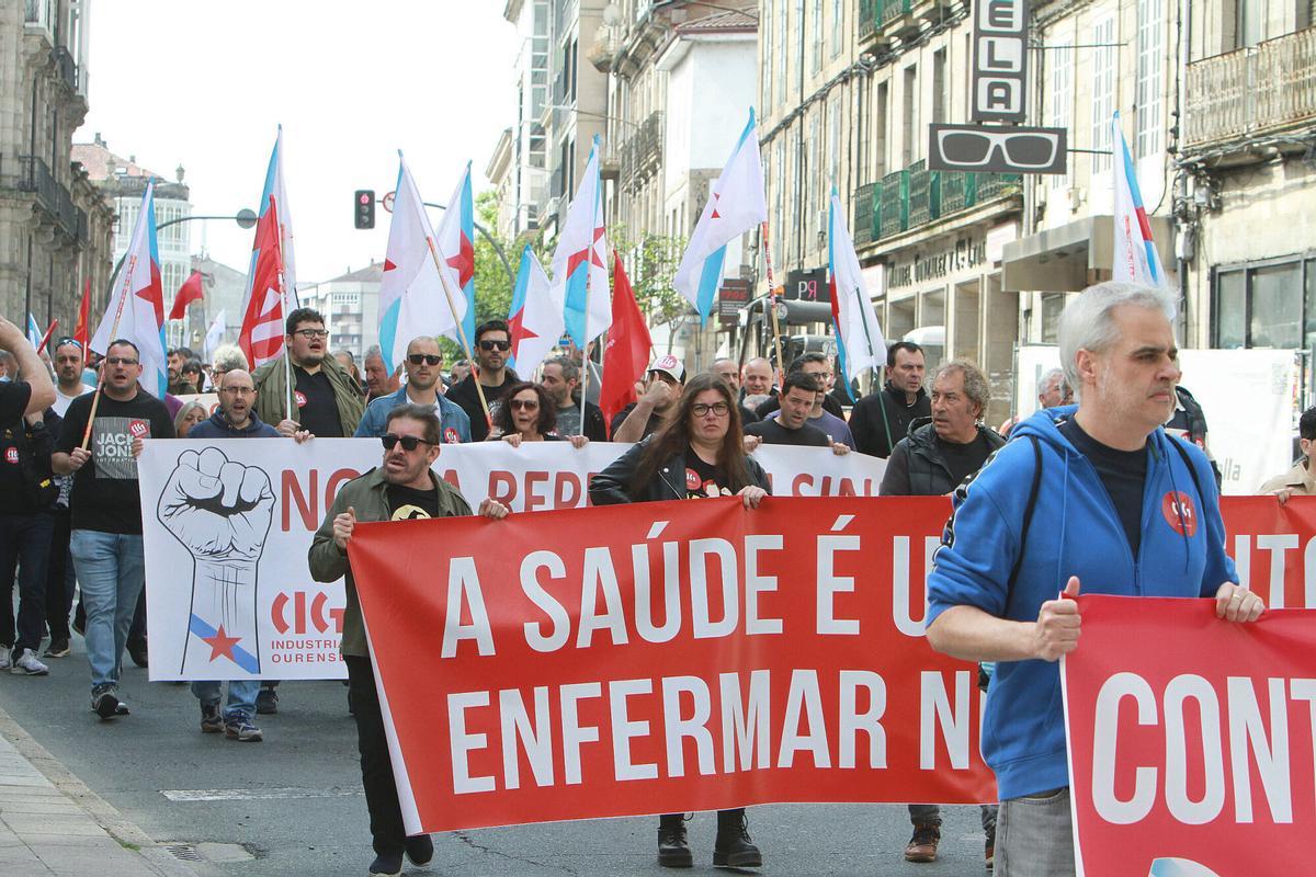 La clase trabajadora toma las calles de Ourense por el 1 de mayo