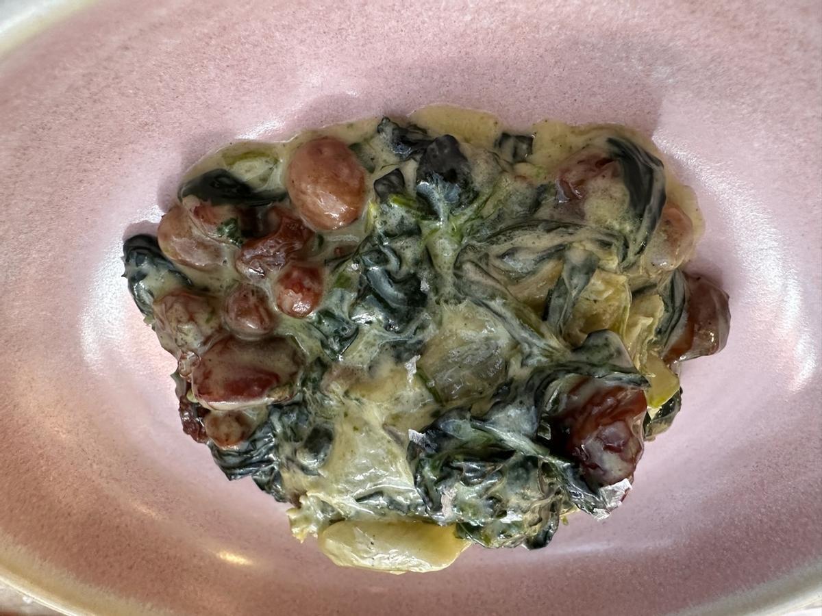 Acelgas y espinacas con pasas moscatel