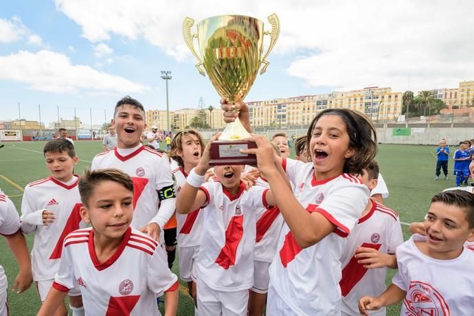 Finales de la Copa de Campeones Alevines. Final Huracan - San Fernando (Preferente)  | 16/06/2019 | Fotógrafo: Tony Hernández