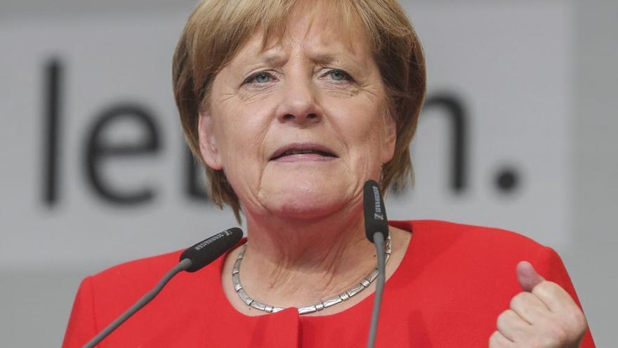 Merkel participa en un mitin de campaña en Heidelberg.