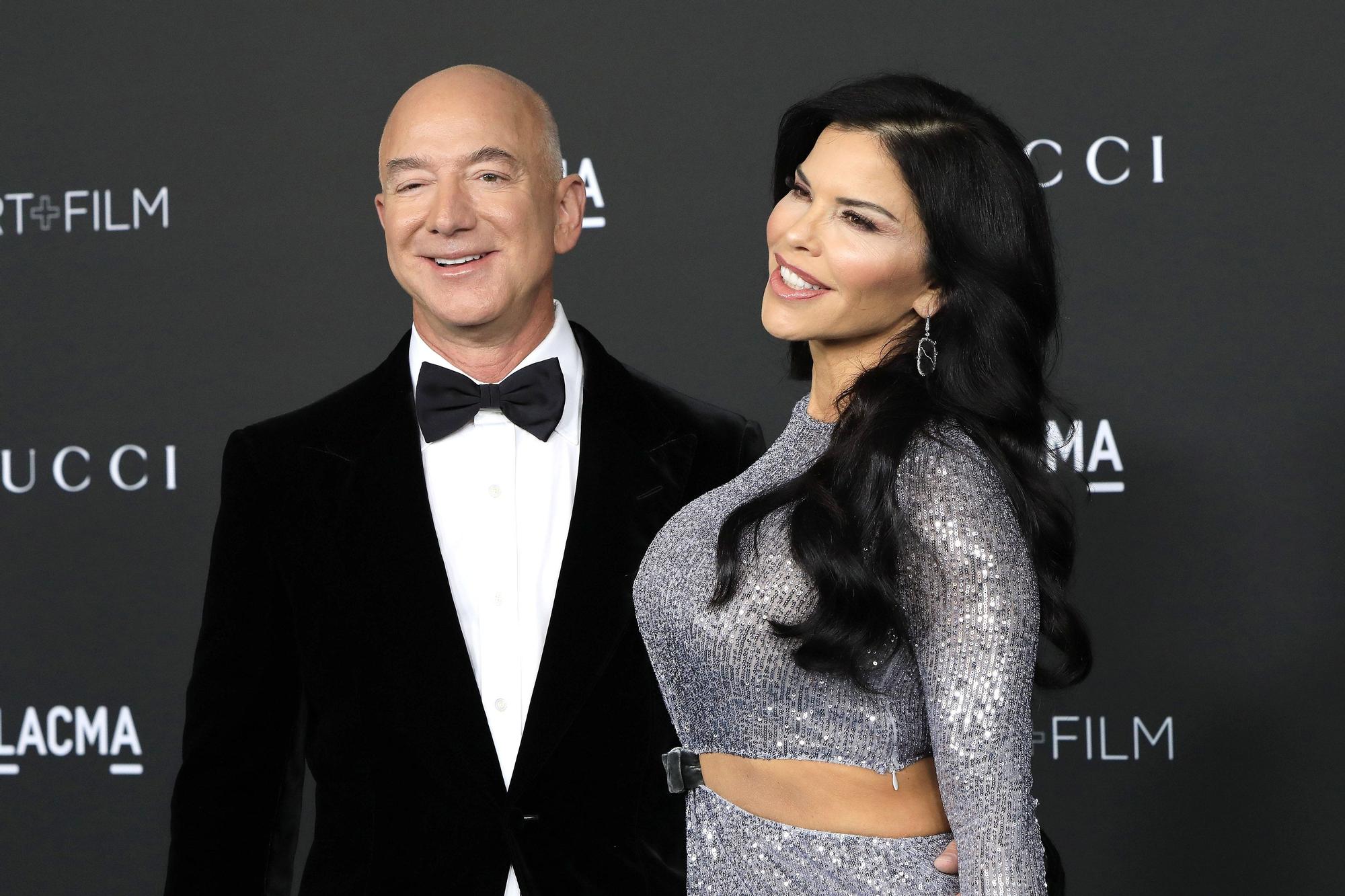 Jeff Bezos se compromete con su novia, Lauren Sánchez - Sport