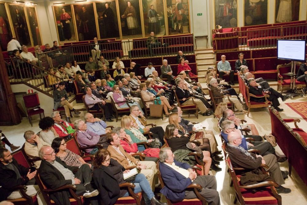 La fundación Cañada Blanch llena con sus diálogos sobre Europa el Paraninfo