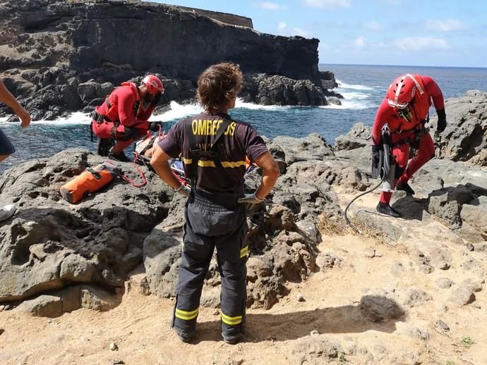 Rescate de un pescador de Arucas